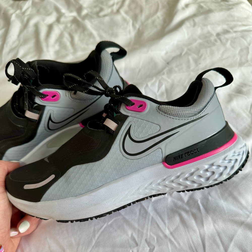Nike Waterproof Running Shoes